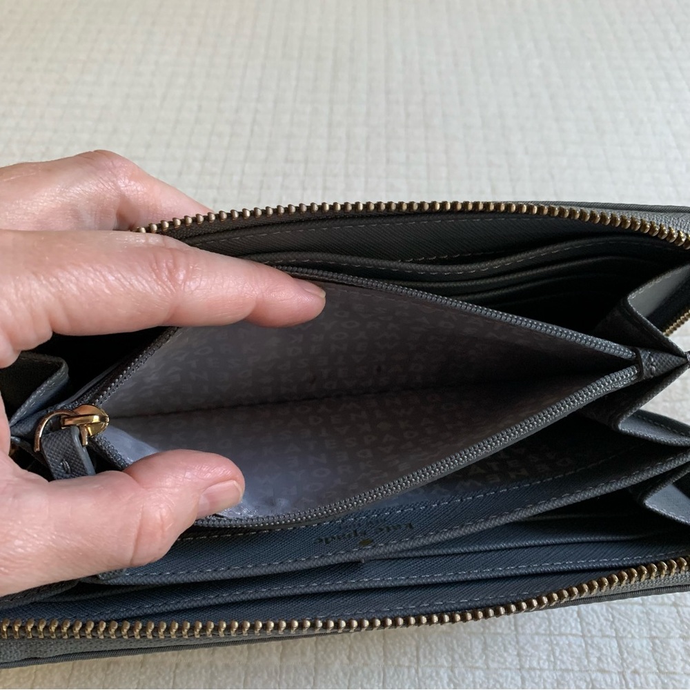 Kate Spade grey wallet - Picture 8 of 16